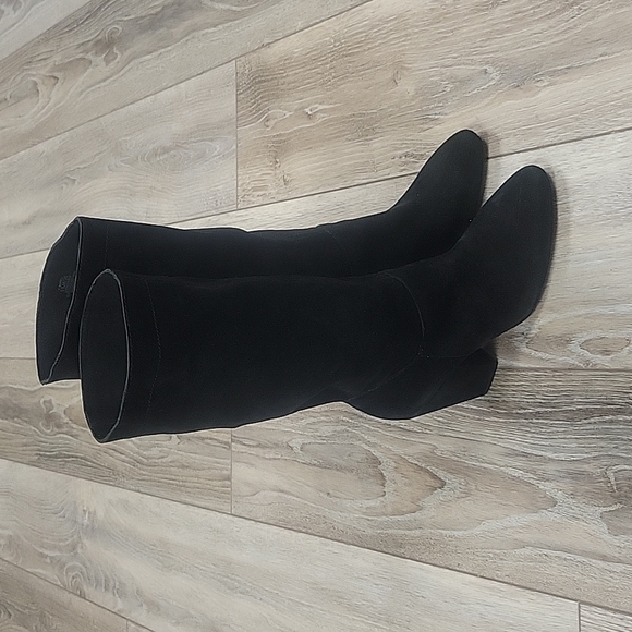 1. State Maribell Black Suede Block Heel Boots Size 5 1/2 - Picture 1 of 9